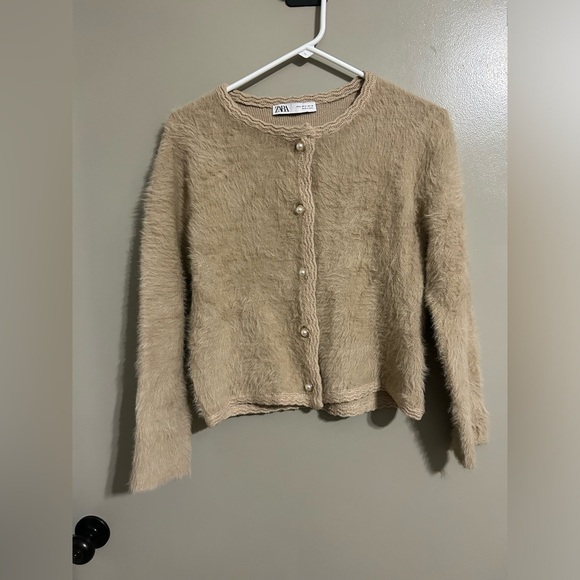 Zara faux fur pearl and gold button cardigan women size small - Picture 1 of 5